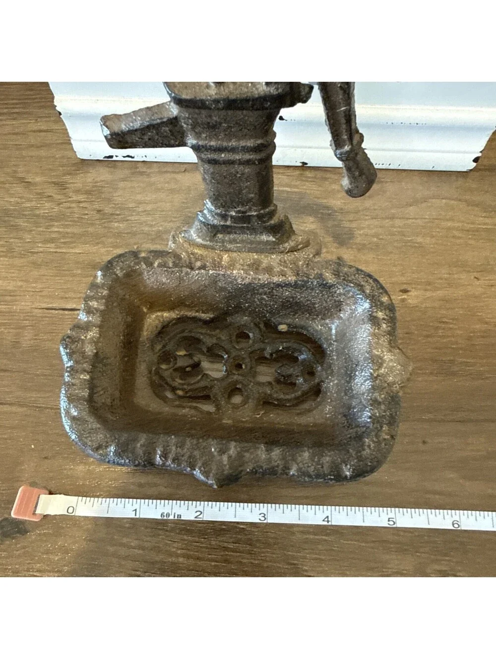 Cast Iron Water Pump Soap Dish Rustic Farmhouse Brown Footed Vintage Style